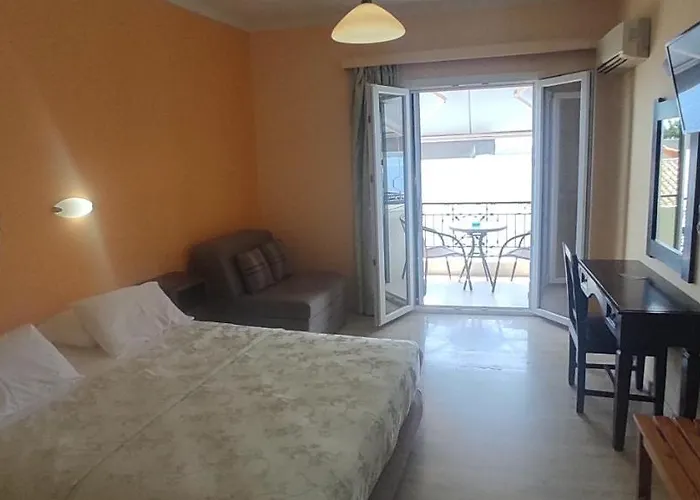 Logan's Aparthotel Nydri (Lefkada)