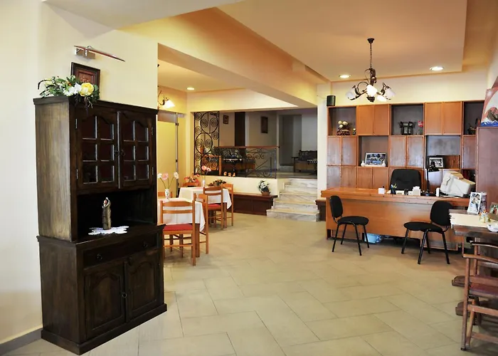 Logan's 2* Nydri (Lefkada)