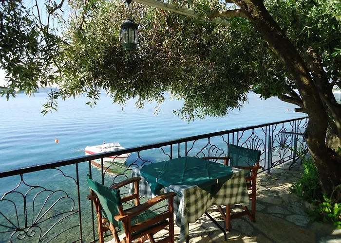 Logan's Nydri (Lefkada)